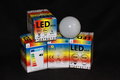 LEDlamp-met-kunststofkap-die-van-kleur-kan-veranderen